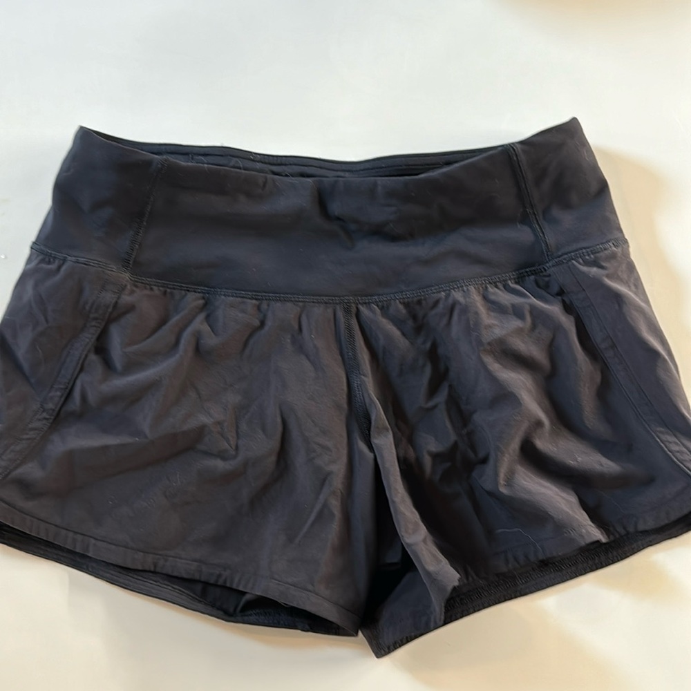 Lululemon speed up black shorts